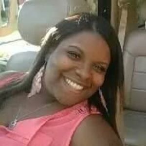 Meet your Posher, Leecole